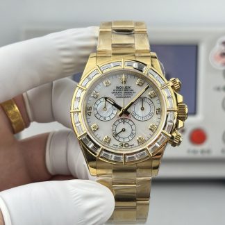 Rolex Cosmograph Daytona 116568 18K Yellow Gold Baguette Diamond Bezel White Mother-of-Pearl Dial Chronograph