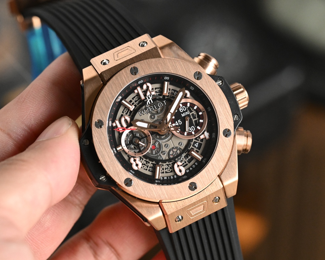 Hublot Big Bang Unico Rose Gold Skeleton Chronograph - Image 3