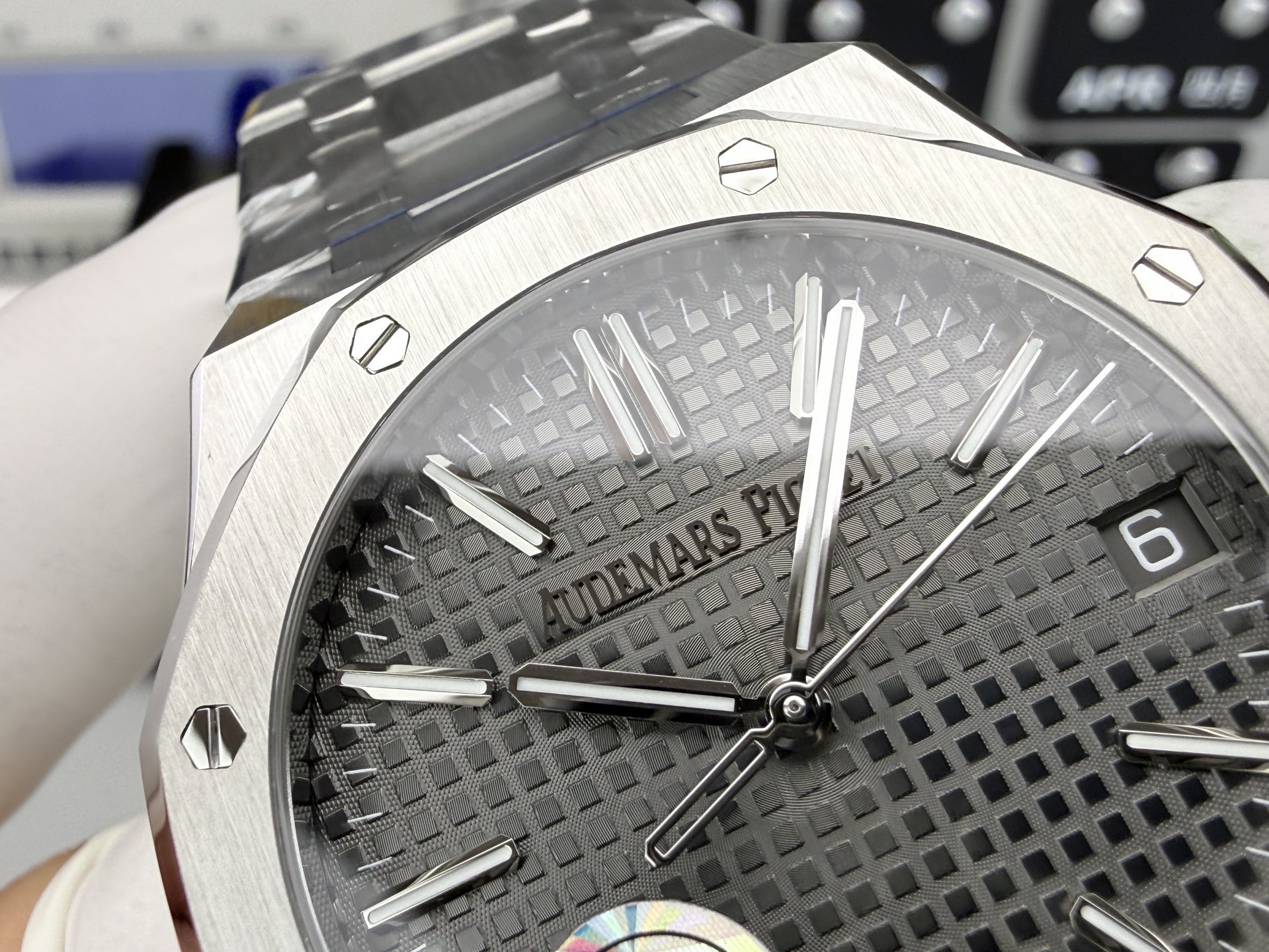Audemars Piguet Royal Oak Ref.15510 - Image 4