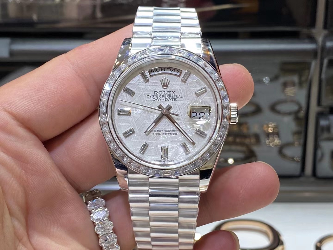 olex Day-Date 228396TBR Platinum Meteorite Dial Baguette Diamond Bezel President Bracelet Automatic Watch