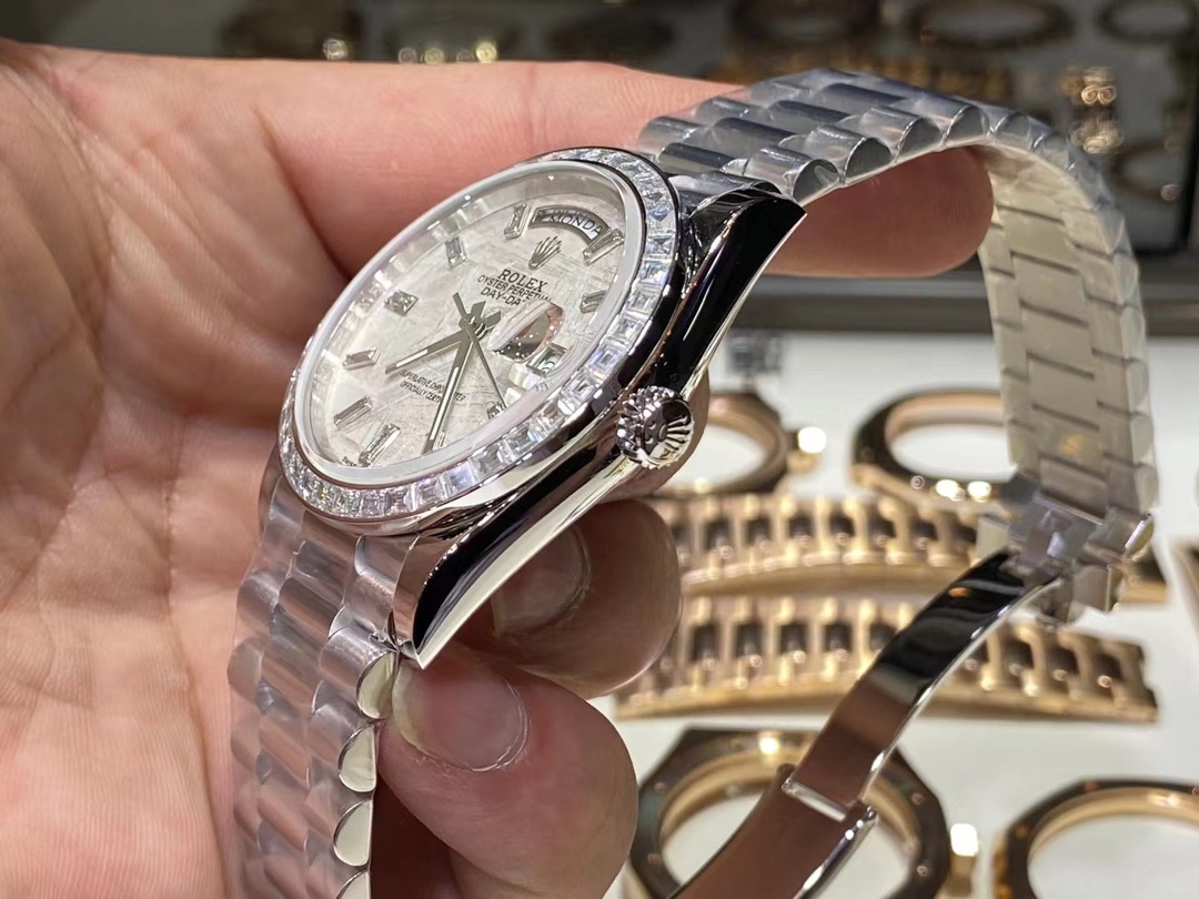 Rolex Day-Date 228396TBR Meteorite Dial with Baguette Diamond Bezel - Image 5