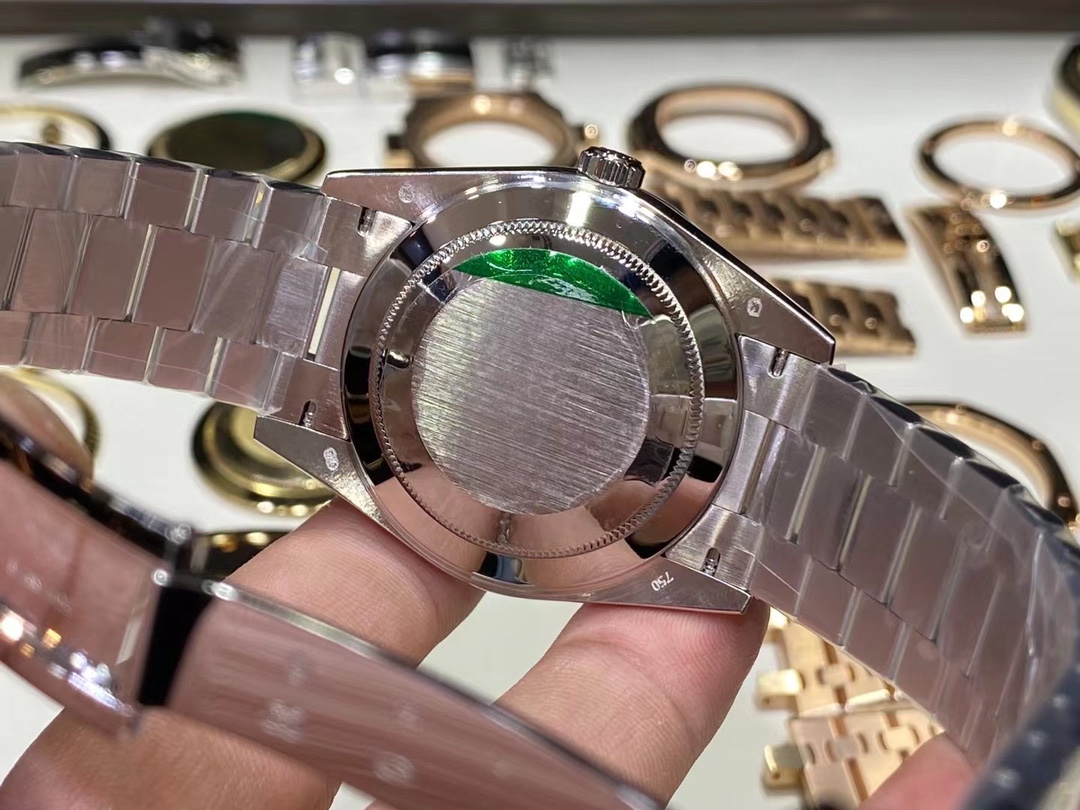 Rolex Day-Date 228396TBR Meteorite Dial with Baguette Diamond Bezel - Image 7