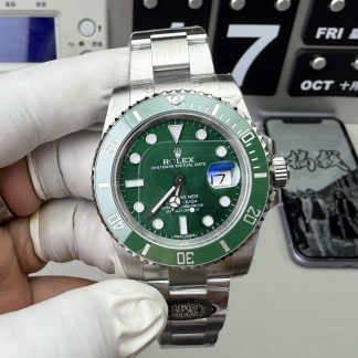 Rolex Submariner Date Hulk 116610LV/126610LV Men's Watch