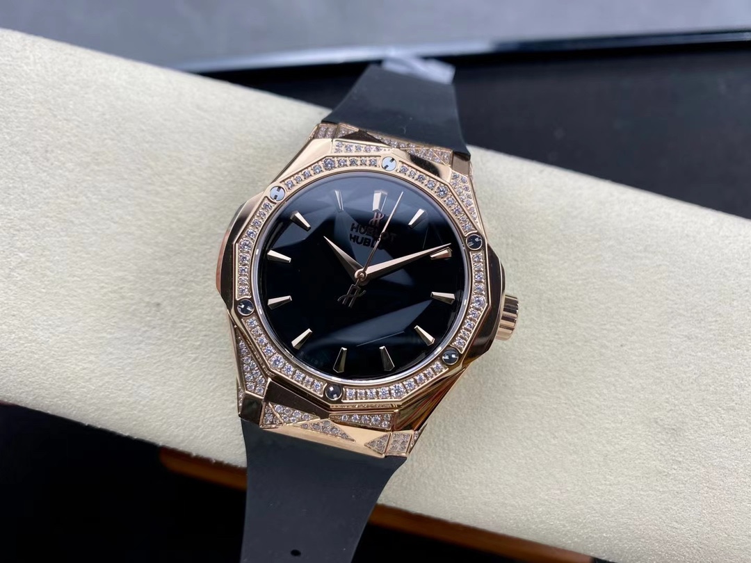 Hublot Classic Fusion Orlinski Rose Gold Full Pave Diamonds - Image 3