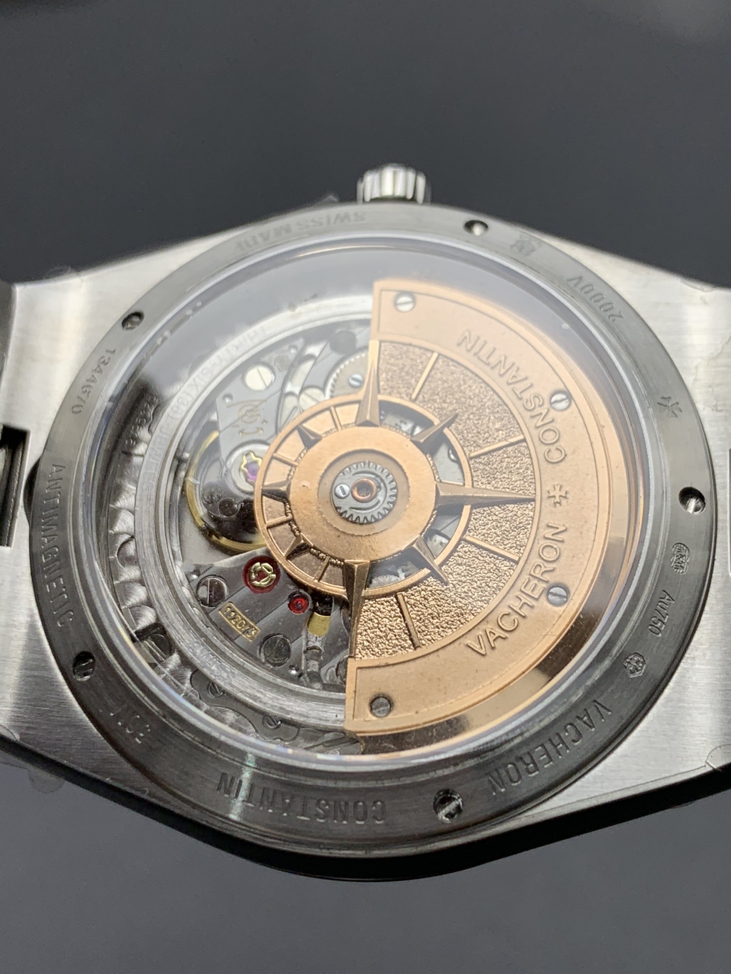 Vacheron Constantin Overseas Ultra-Thin 2000V/120G-B122 - Image 5