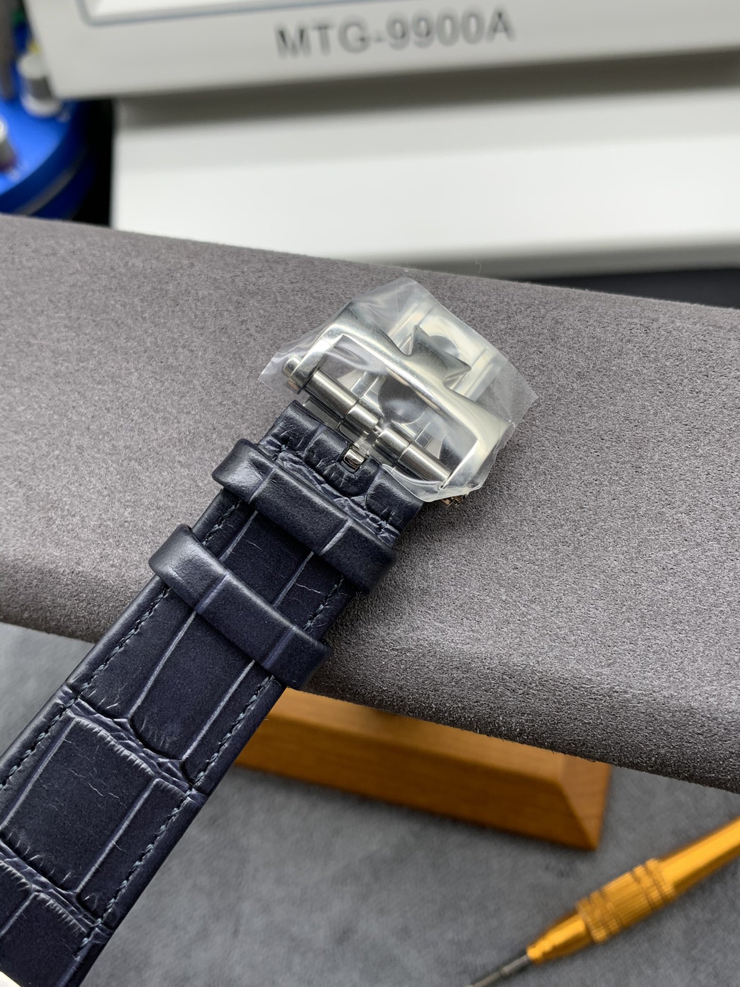 Vacheron Constantin Overseas Tourbillon 6000V/110A-B544 Blue Dial - Image 5