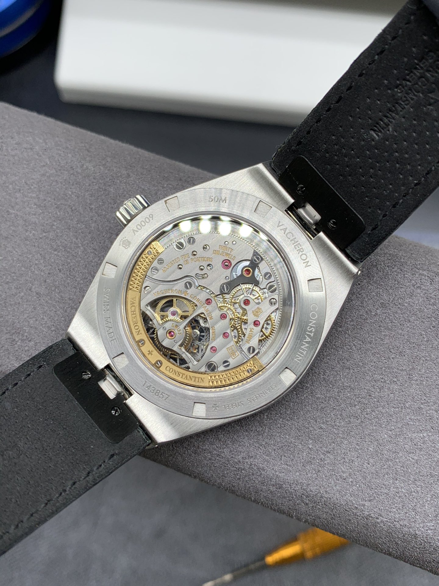 Vacheron Constantin Overseas Tourbillon 6000V/110A-B544 Blue Dial - Image 6